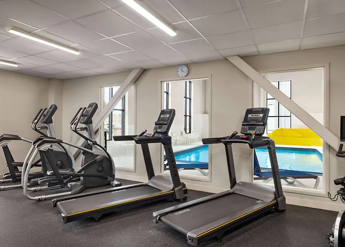 Microtel Inn&Suites Dorval QC