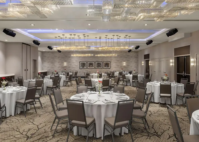 Hampton Inn & Suites Montreal-Dorval